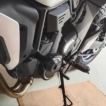 Motociklo apsaugos nuo kritimo rėmo slankiklis 