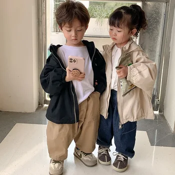Vaikiškas treninginis paltas su gobtuvu Letter Coat 2022 Autumn New Korean Boys' and Girls' Zipper Coat kids coat - Nuotrauka 2  
