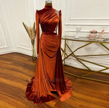 2024 Oranžinės aksominės vakarinės suknelės nuimamos traukinio karoliukai Ruched Oficiali suknelė Aukšta apykaklė Arabų Dubajus Musulmonas فساتين مناسبة رسمية - Nuotrauka 1  