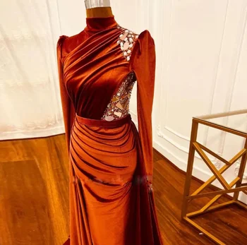 2024 Oranžinės aksominės vakarinės suknelės nuimamos traukinio karoliukai Ruched Oficiali suknelė Aukšta apykaklė Arabų Dubajus Musulmonas فساتين مناسبة رسمية - Nuotrauka 2  