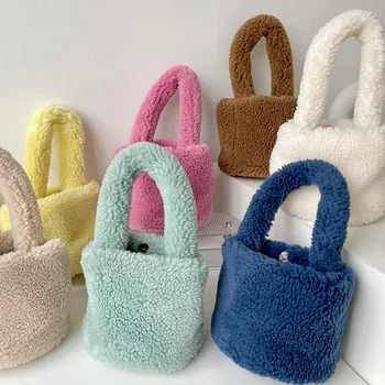 Fashion Women Lamb Plush Bag Korean Version Solid Color Handbag Bucket Bag Handbag Simple Versatile Large Capacity Handbag - Nuotrauka 1  