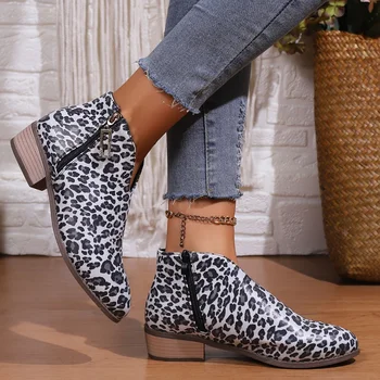 Moteriški batai 2023 Nauji smailūs šoniniai užtrauktukai Trumpi batai Moteriški batai Rudens žiema Didelis leopardo atspaudas Kulkšnies batai Zapatos De Mujer - Nuotrauka 2  